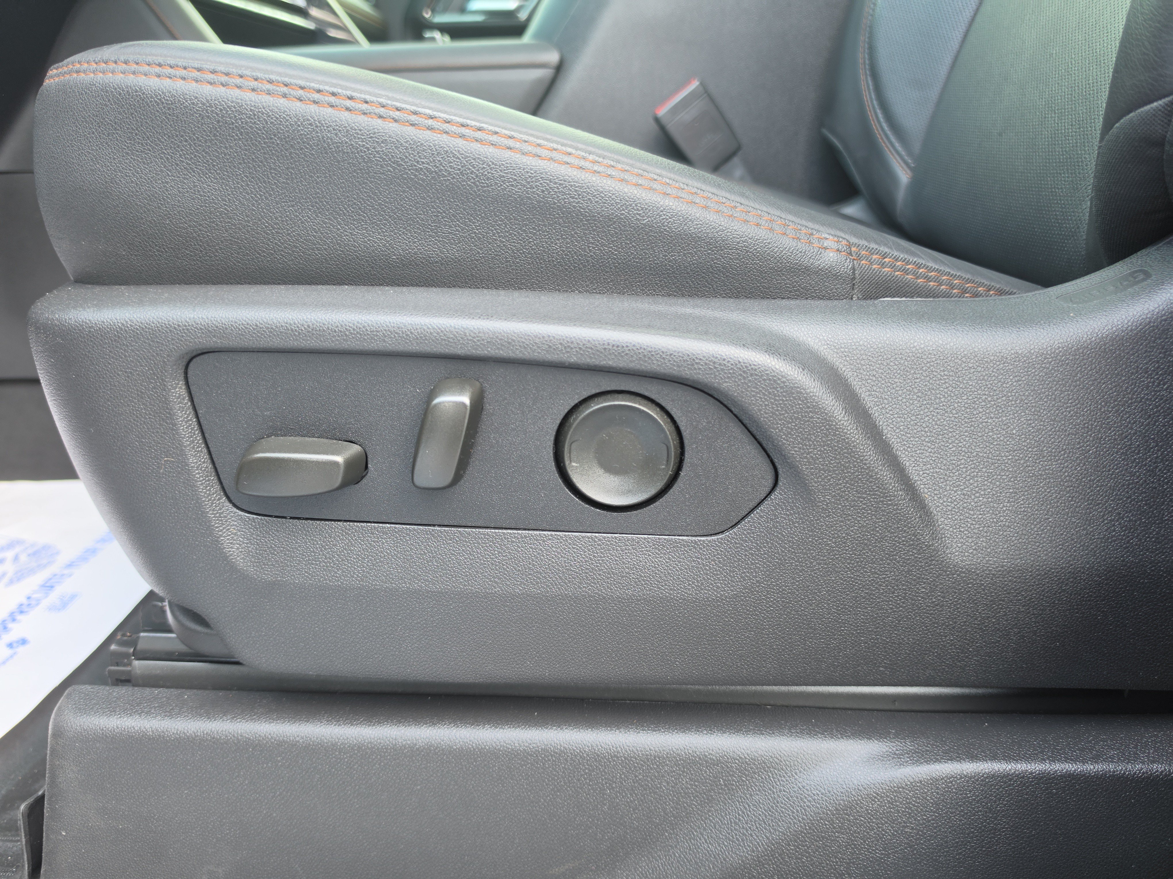Used 2026 GMC Sierra 2500 AT4 AWD/4WD image 13