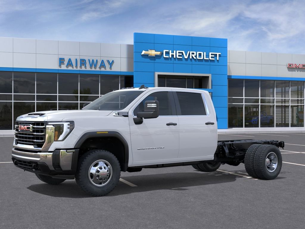 New 2026 GMC Sierra 3500 Pro w/ Convenience Package AWD/4WD image 2