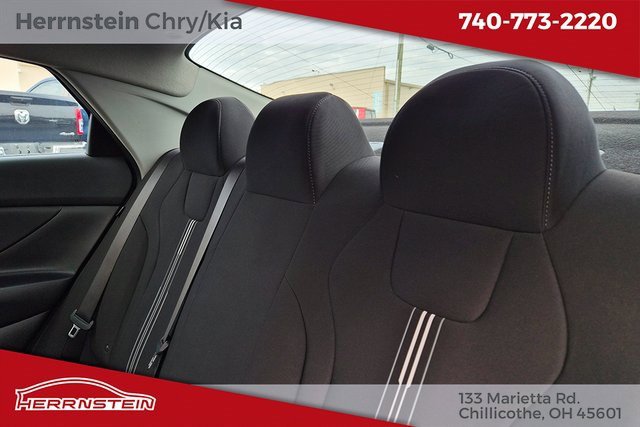 Used 2024 Hyundai Elantra SEL image 24