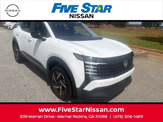 Used 2026 Nissan Kicks SV FWD image 1