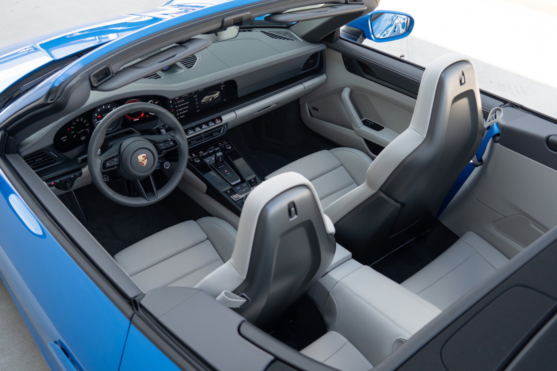 Used 2023 Porsche 911 Carrera GTS image 5