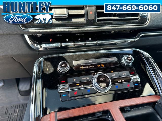 Used 2022 Lincoln Navigator Reserve w/ Equipment Group 201A image 28