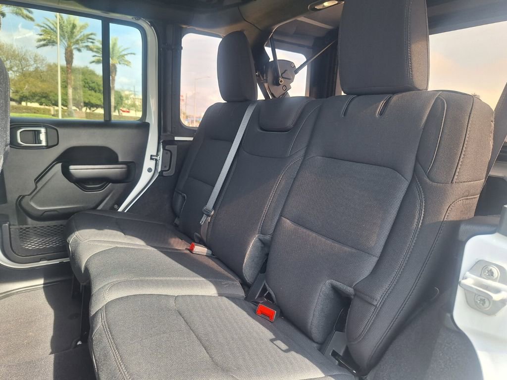 Used 2021 Jeep Wrangler Unlimited Sport image 23