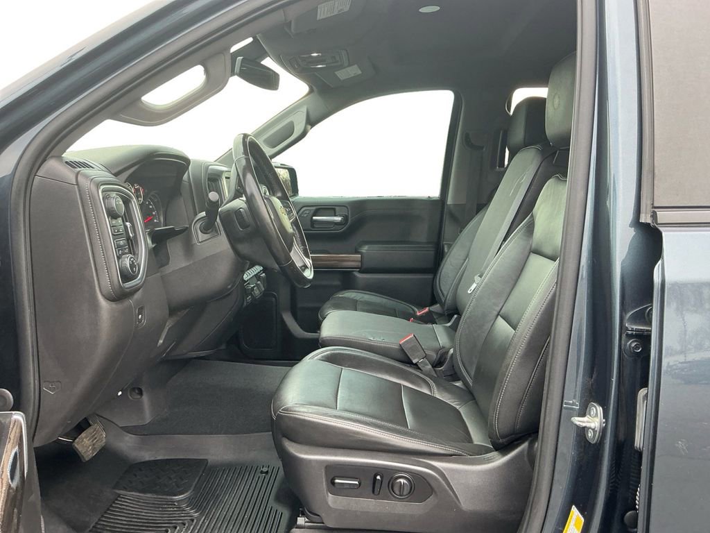 Used 2020 Chevrolet Silverado 1500 LT w/ All-Star Edition image 14