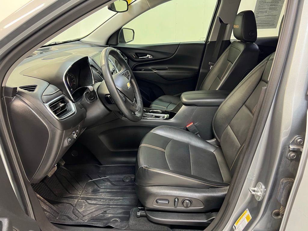 Used 2023 Chevrolet Equinox Premier image 15