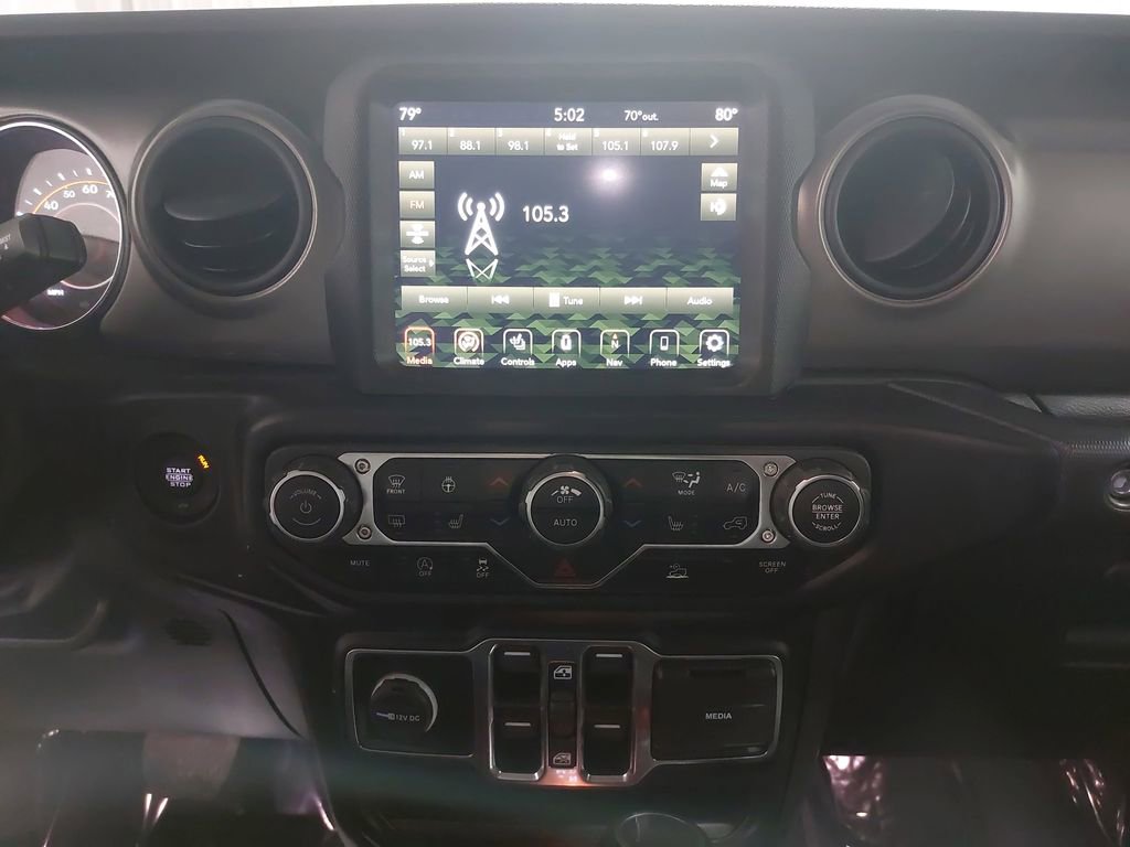 Used 2022 Jeep Gladiator Sport image 37