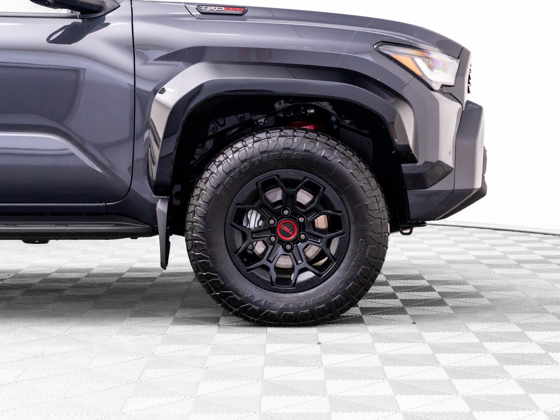 Used 2025 Toyota 4Runner TRD Off-Road AWD/4WD image 34