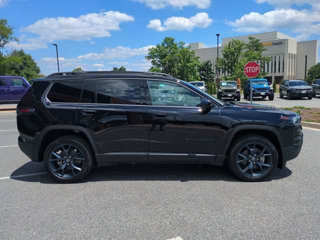 New 2026 Jeep Cherokee Limited AWD/4WD image 3