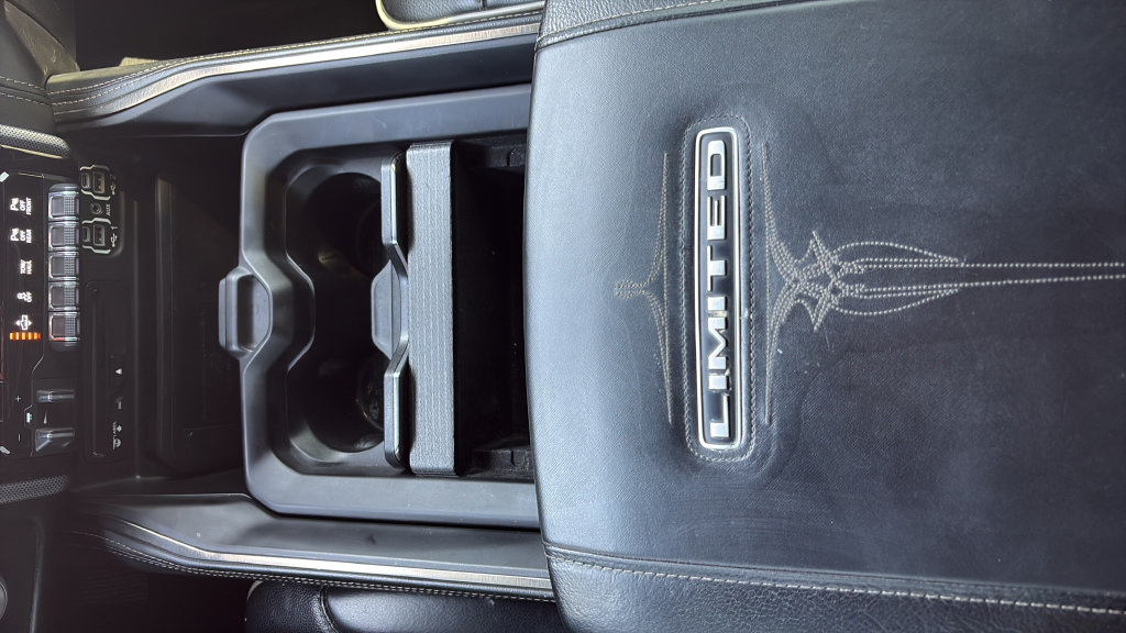 Used 2019 RAM 1500 Limited AWD/4WD image 14
