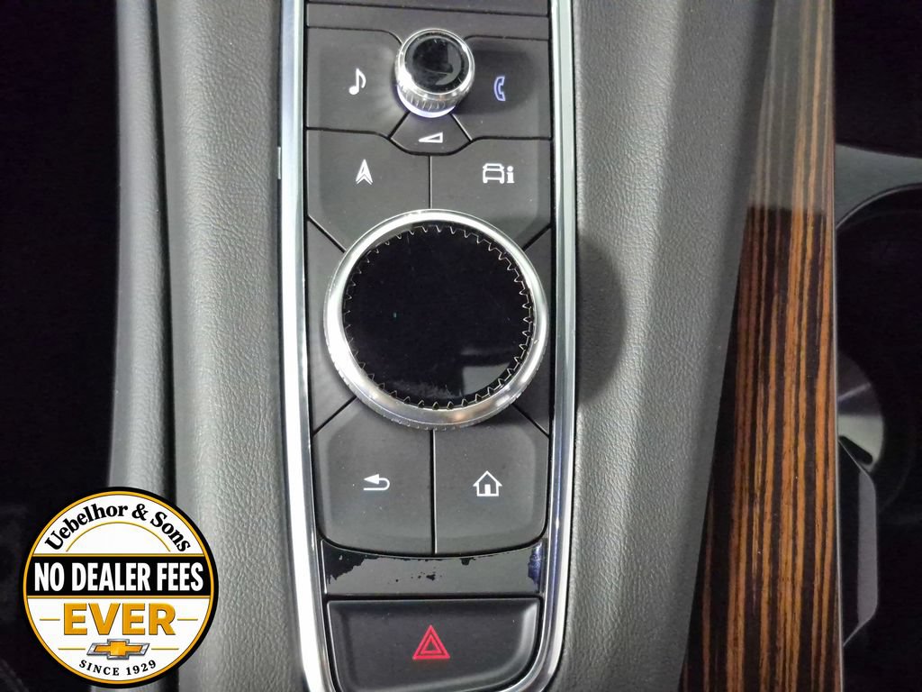 Certified 2023 Cadillac Escalade Luxury w/ LPO, Floor Liner Package AWD/4WD image 19