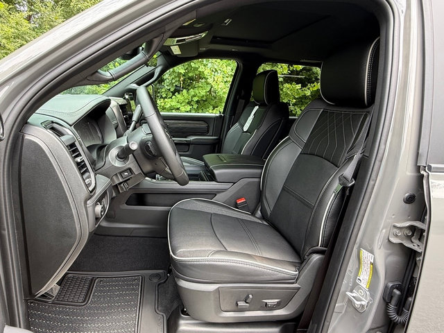 New 2026 RAM 3500 Limited AWD/4WD image 16