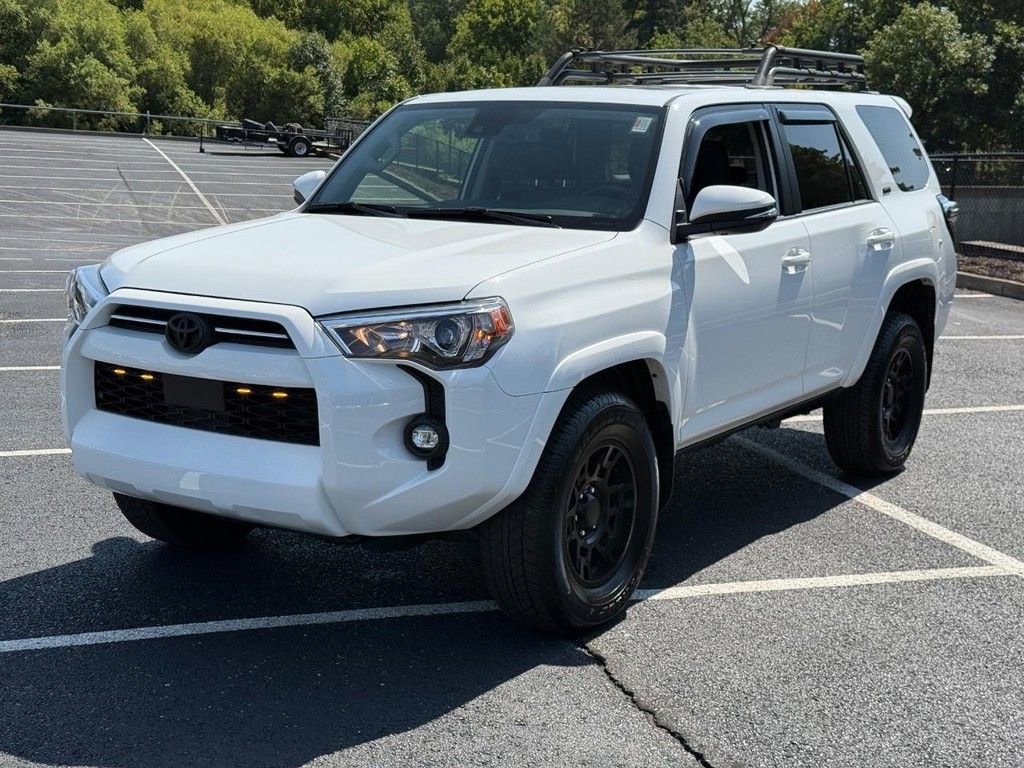 Used 2024 Toyota 4Runner SR5 Premium w/ Moonroof Package image 11