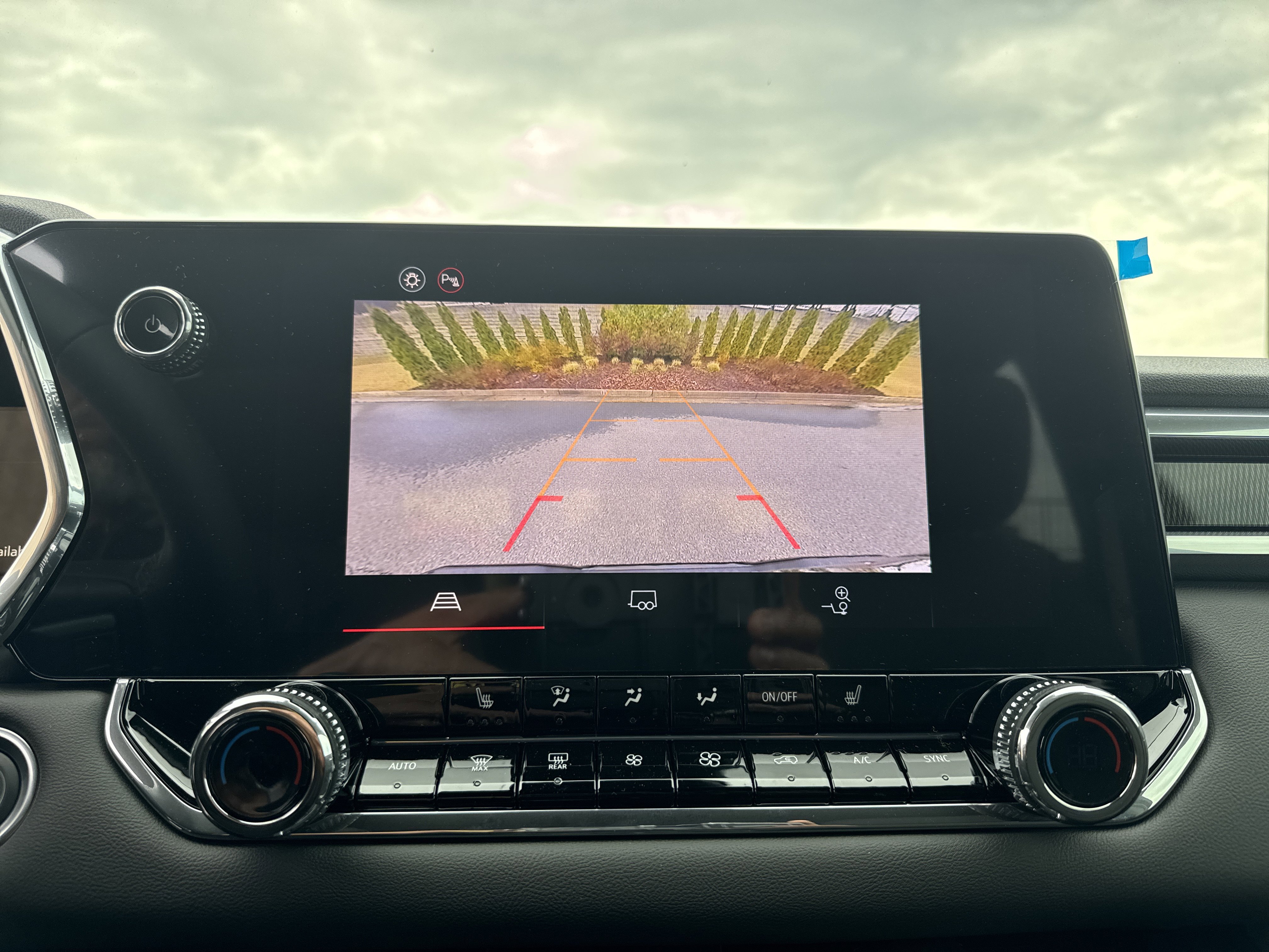 New 2026 GMC Canyon Elevation w/ Convenience Package image 24