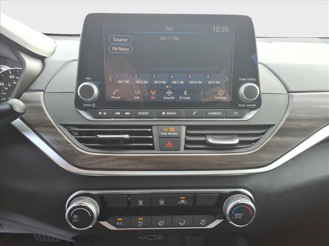 Used 2025 Nissan Altima 2.5 SV AWD/4WD image 26