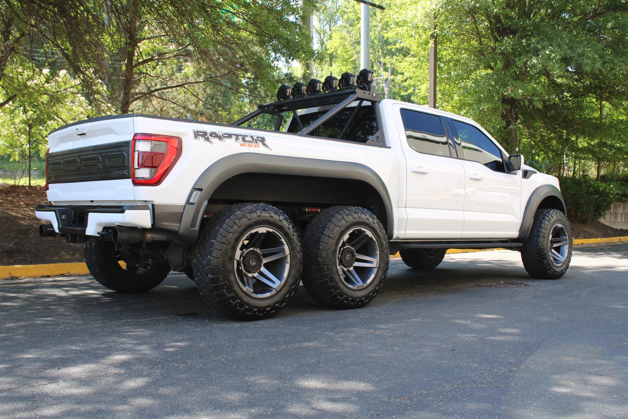 Used 2021 Ford F150 Raptor AWD/4WD image 4