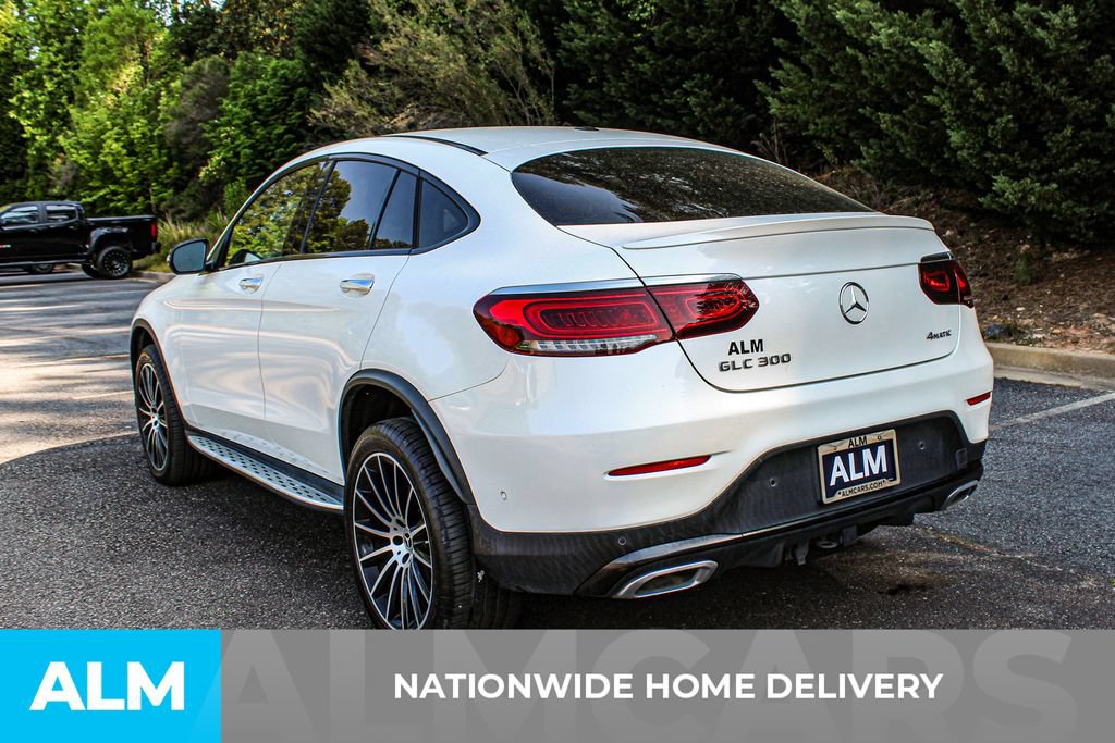Used 2021 Mercedes-Benz GLC 300 4MATIC Coupe image 4