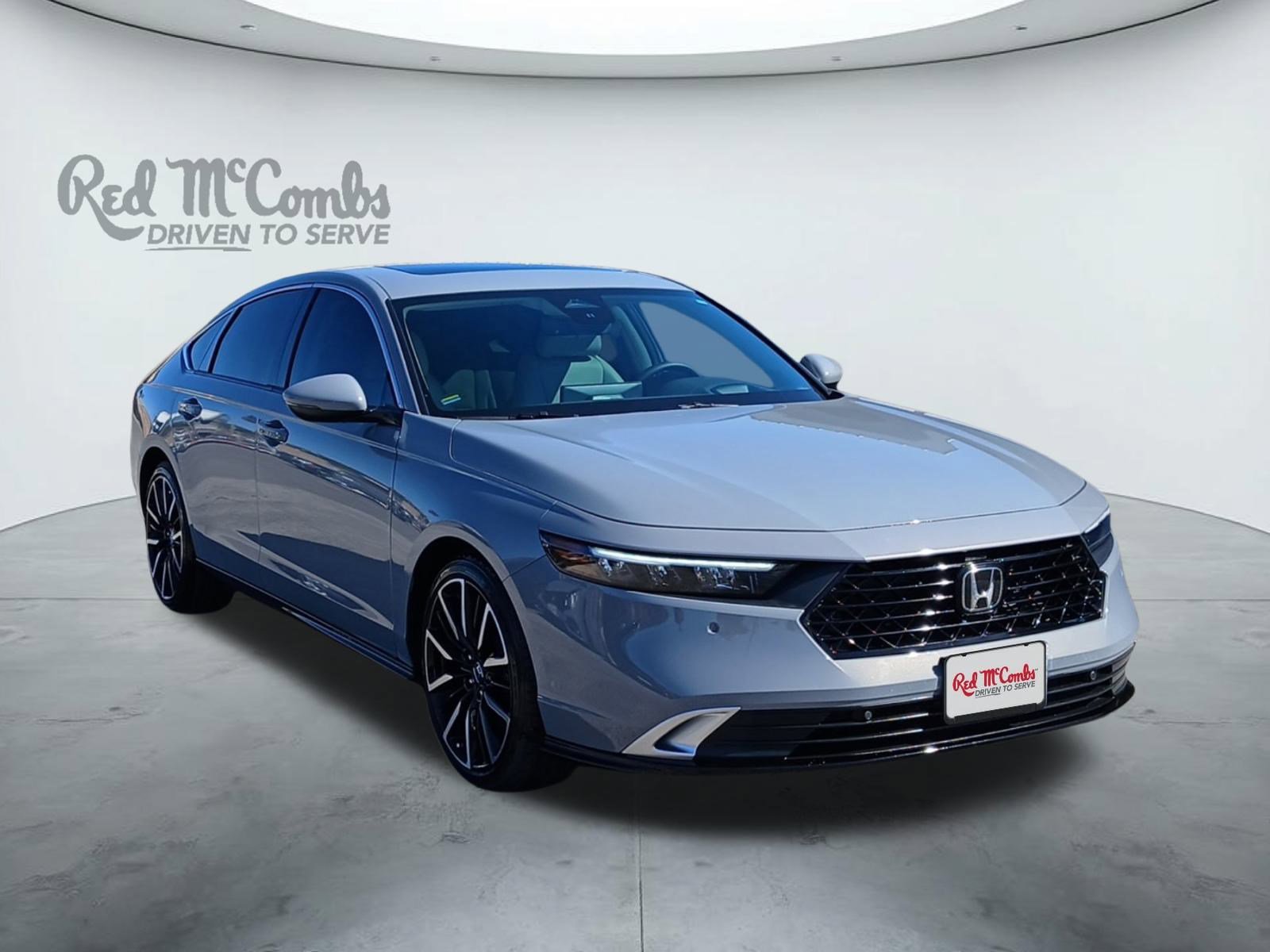 Used 2025 Honda Accord Touring image 7