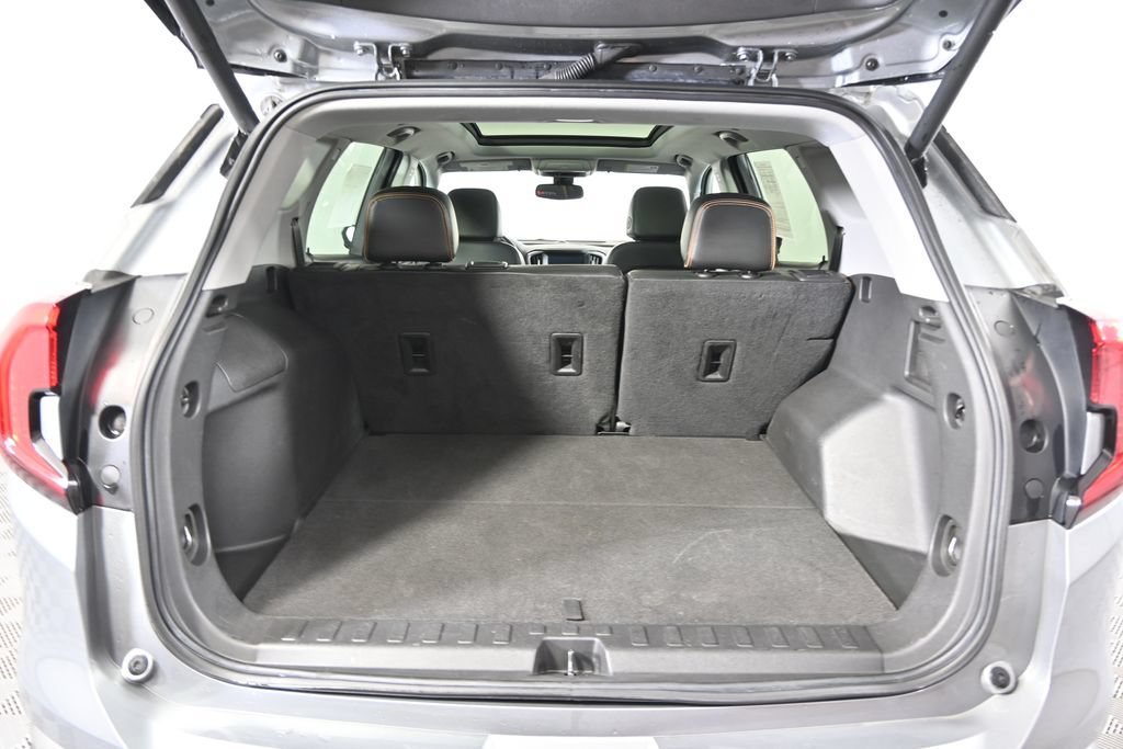 Used 2023 GMC Terrain AT4 w/ Tech Package AWD/4WD image 16