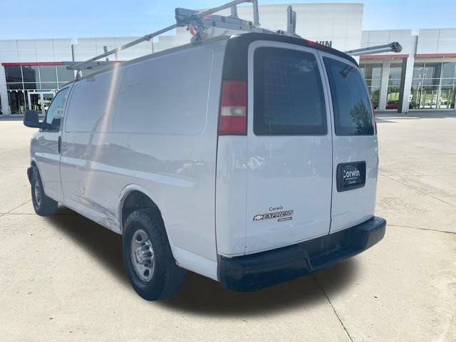 Used 2015 Chevrolet Express 2500 RWD image 3