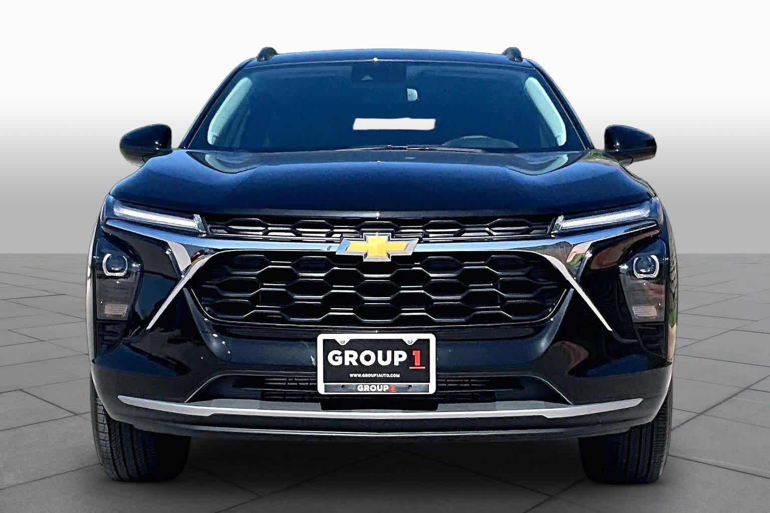 Used 2026 Chevrolet Trax LT FWD image 4