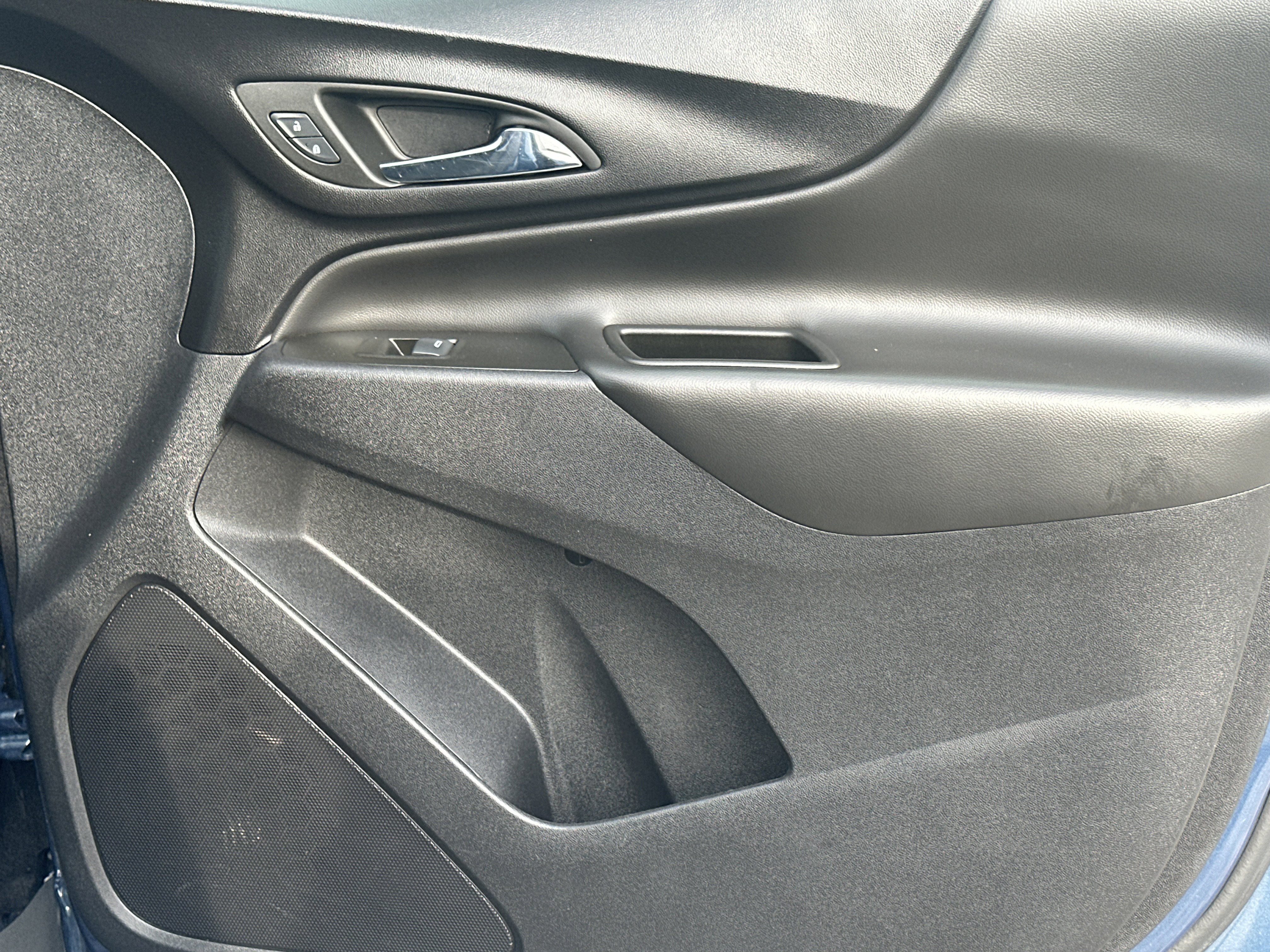 Used 2024 Chevrolet Equinox LT AWD/4WD image 14