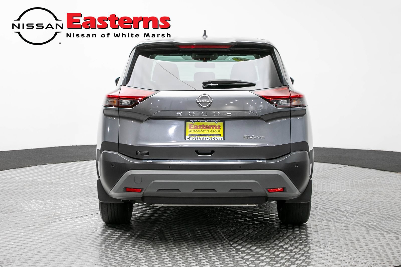 Used 2023 Nissan Rogue SV AWD/4WD image 6
