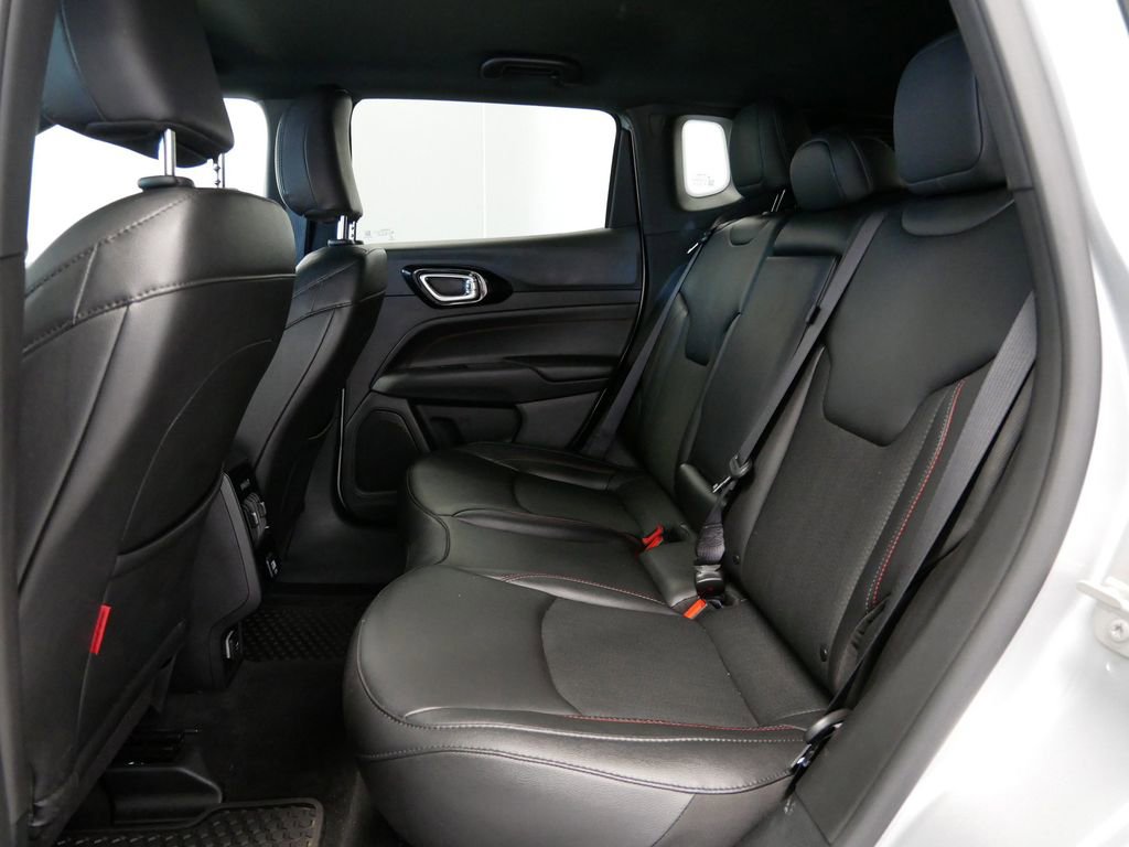 Certified 2024 Jeep Compass Trailhawk image 6