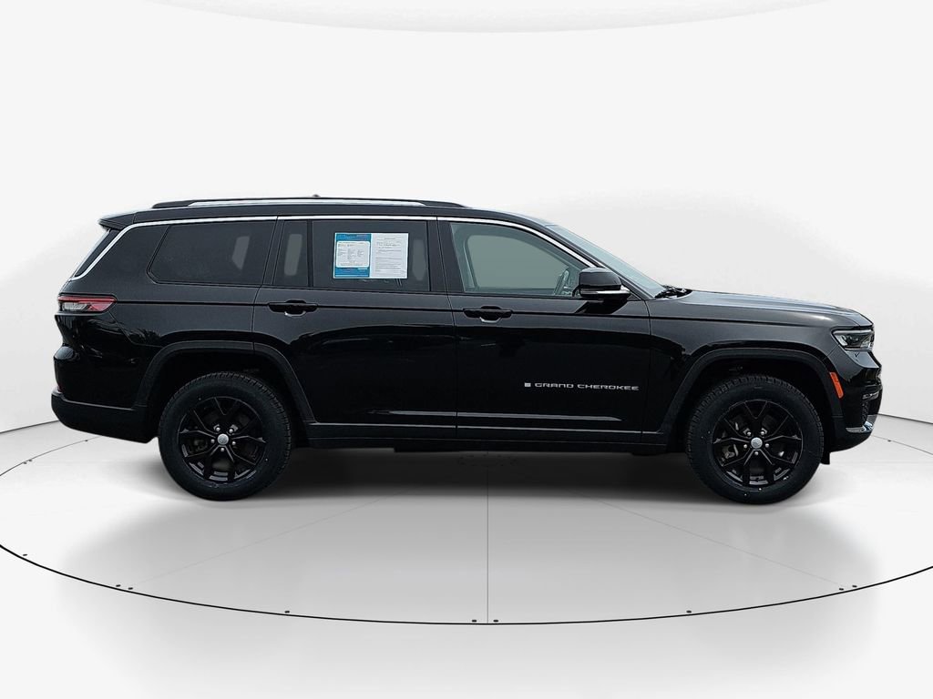 Used 2021 Jeep Grand Cherokee L Limited image 4