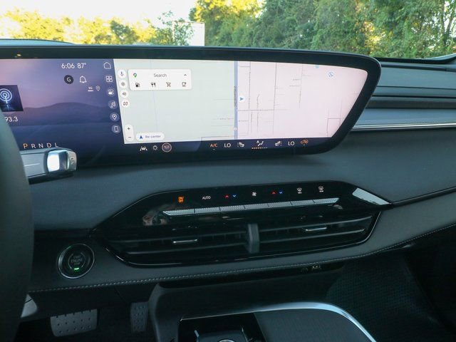 New 2026 Buick Enclave Sport Touring w/ Power Package image 18