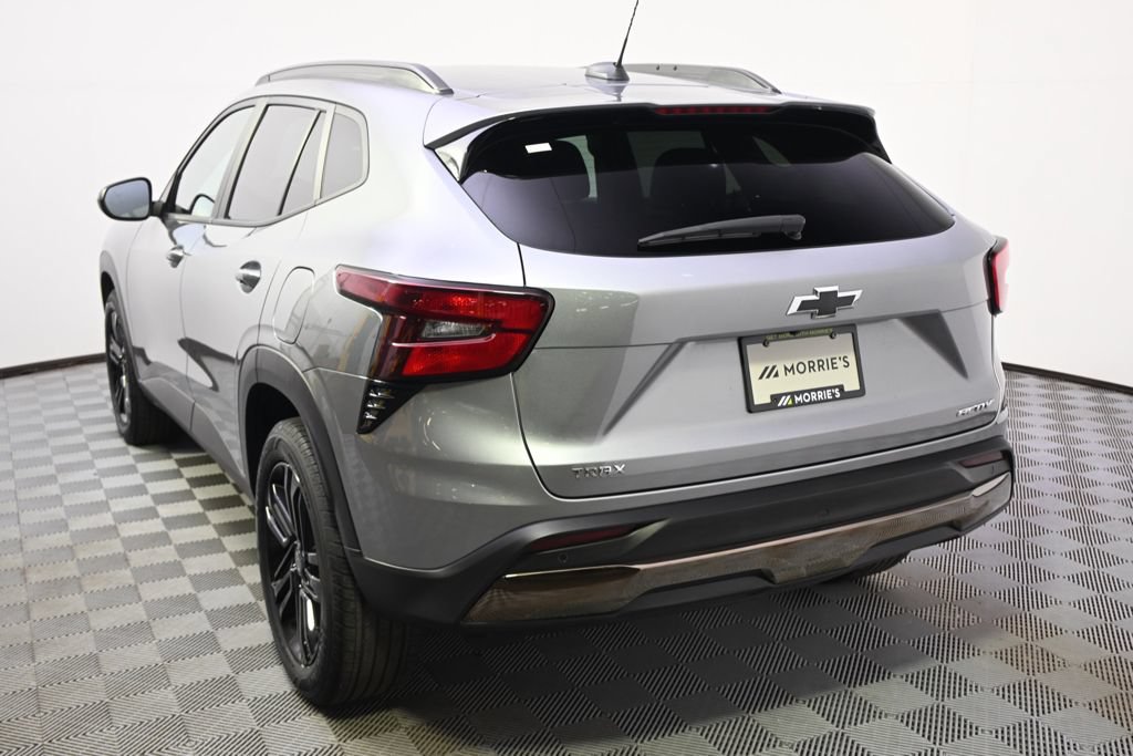 Used 2024 Chevrolet Trax ACTIV w/ Sunroof Package FWD image 4