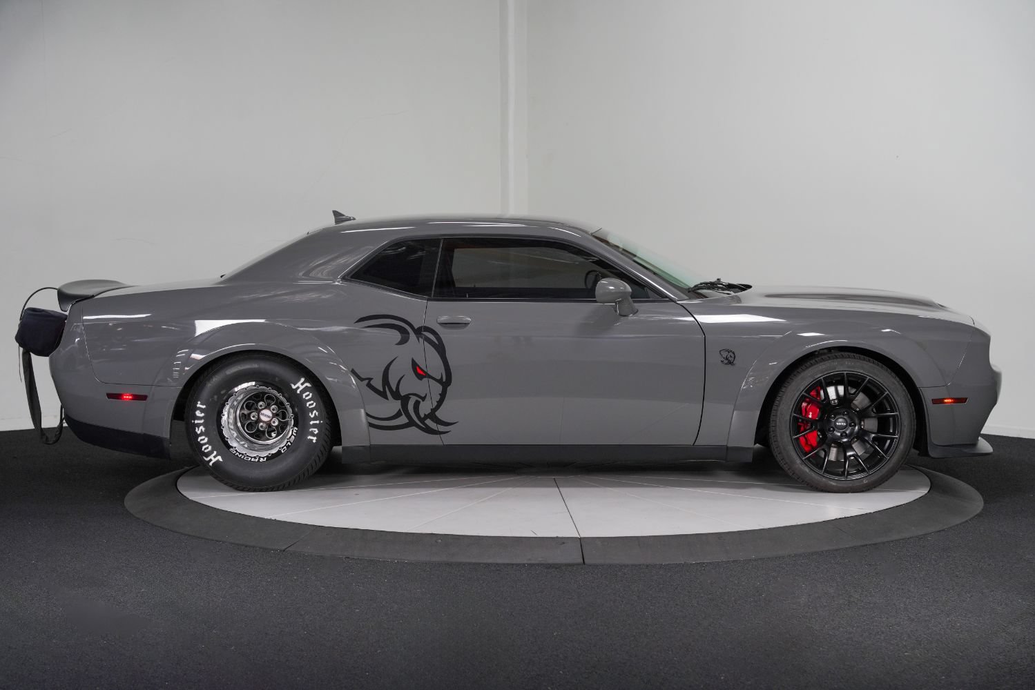 Used 2019 Dodge Challenger SRT Hellcat Redeye RWD image 10