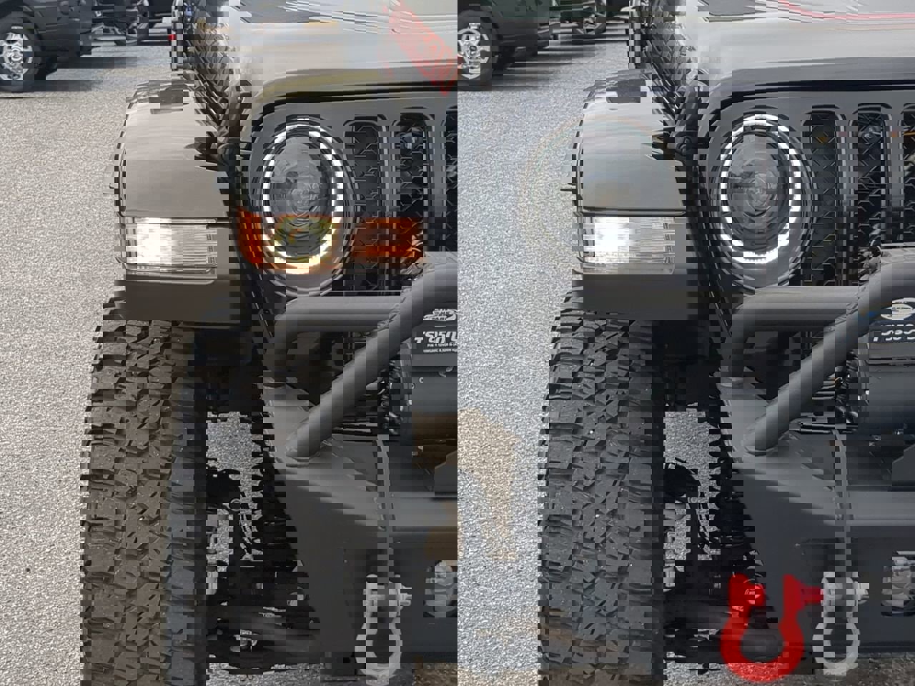 Used 2023 Jeep Gladiator Rubicon w/ Cold Weather Group image 8