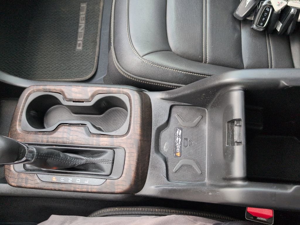 Used 2022 GMC Canyon Denali RWD image 20