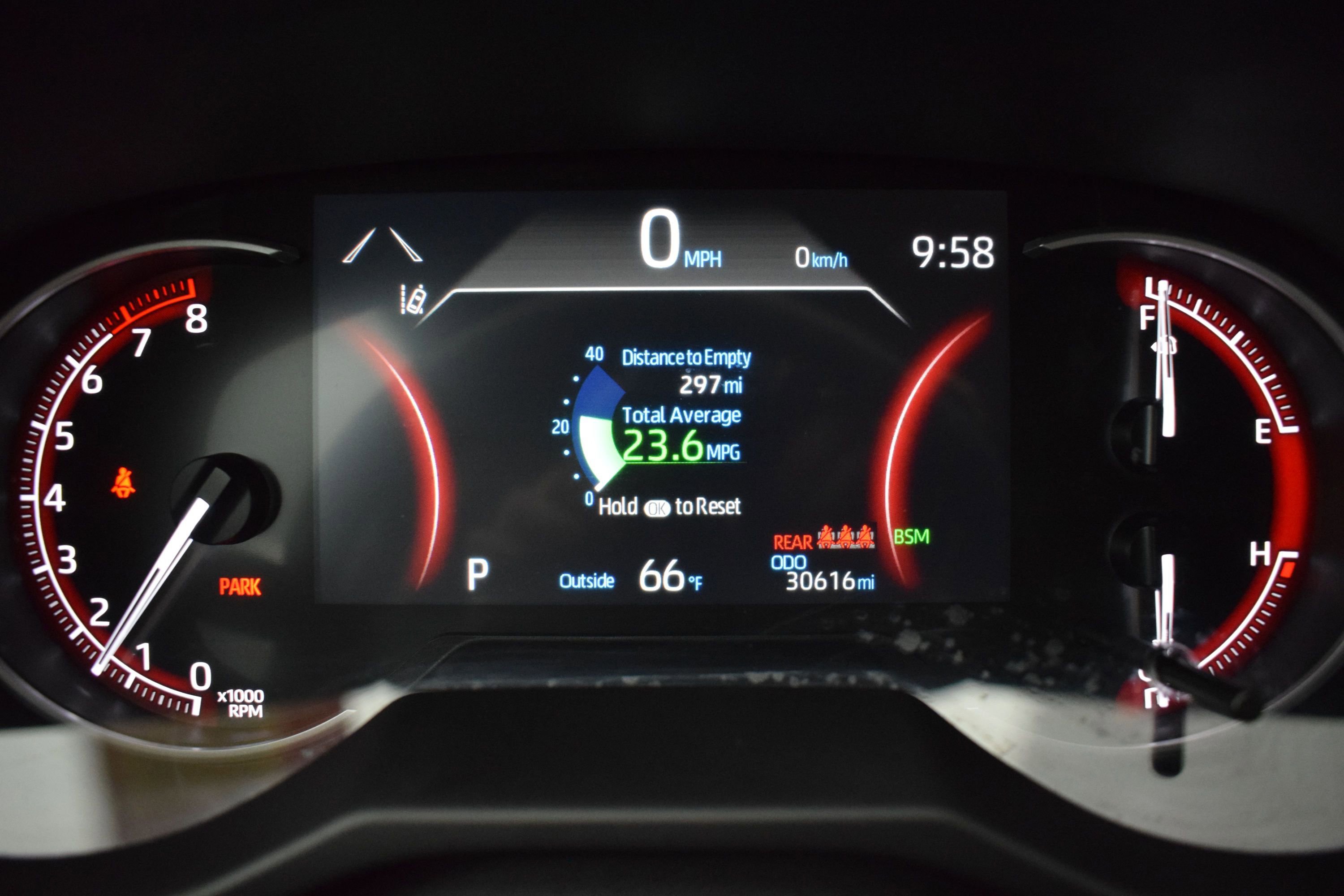 Used 2025 Toyota RAV4 XLE FWD image 16