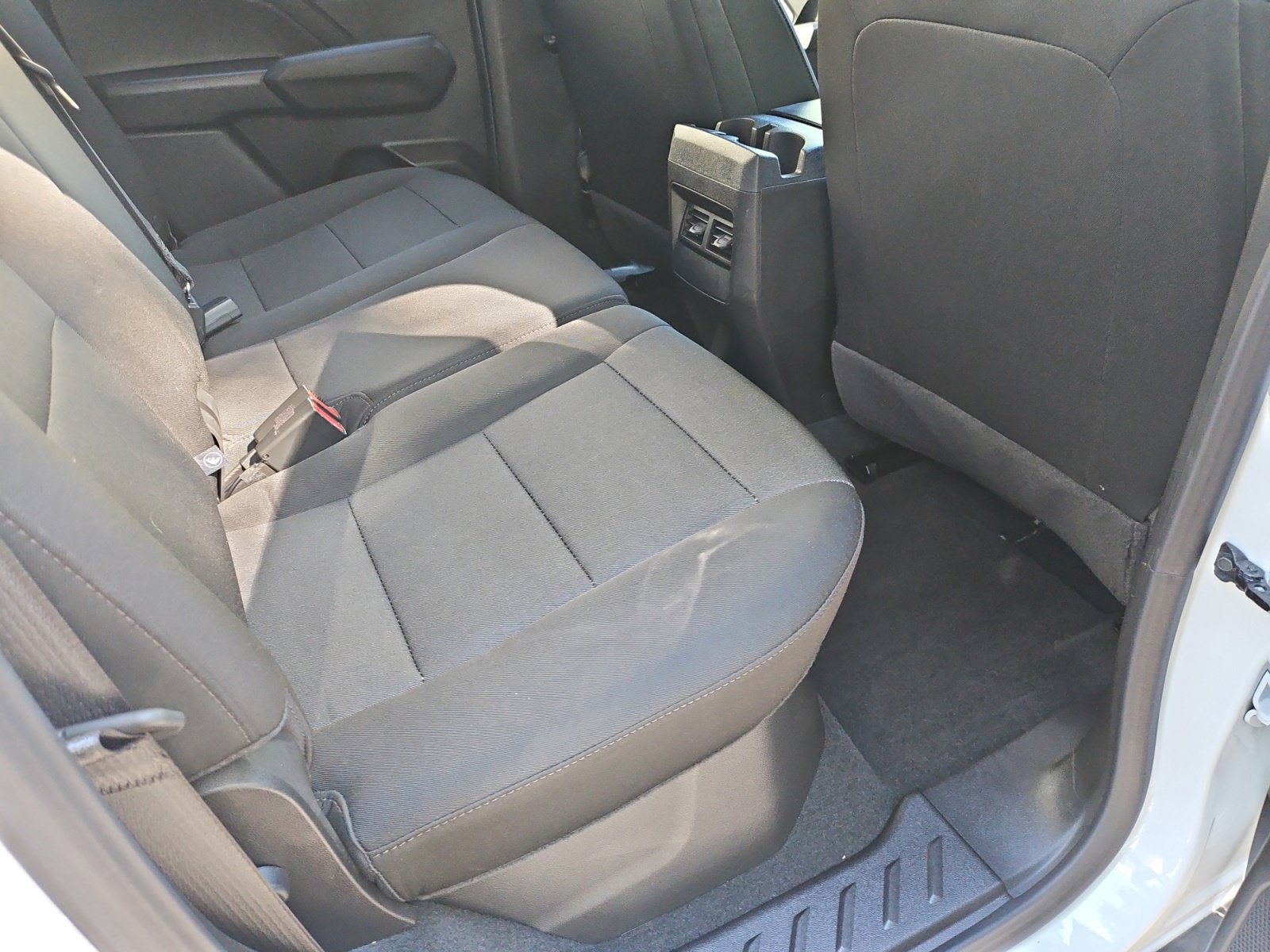 Used 2025 Chevrolet Colorado W/T w/ WT Convenience Package II RWD image 32