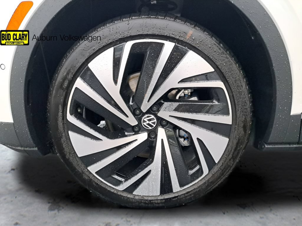 New 2025 Volkswagen ID.4 Pro S Plus AWD/4WD image 30