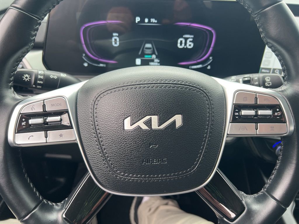 Certified 2024 Kia Telluride LX image 60