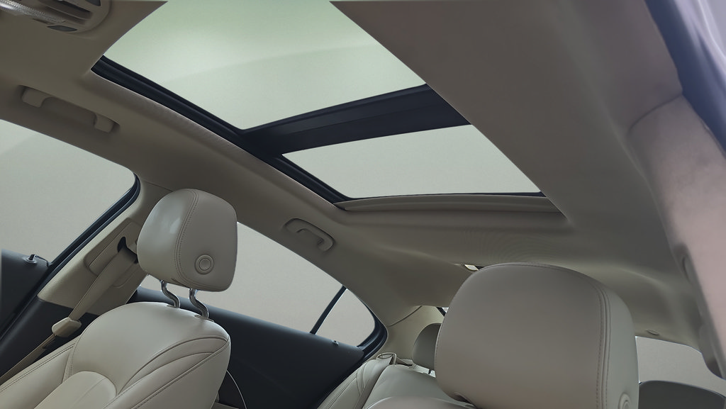 Used 2015 Buick LaCrosse Leather w/ Experience Buick Package FWD image 15