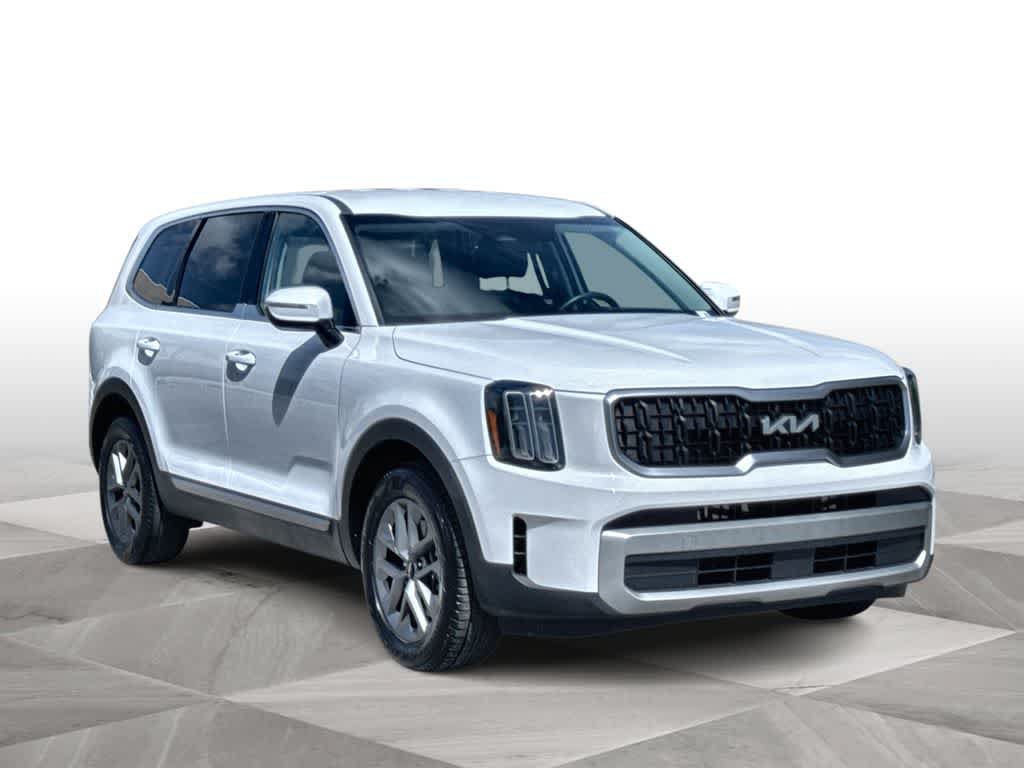 Used 2024 Kia Telluride LX FWD video 2