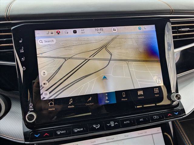 Used 2023 Jeep Grand Wagoneer Series III image 13