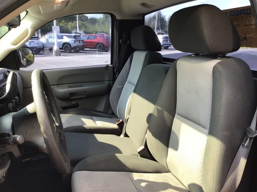 Used 2009 GMC Sierra 1500 W/T RWD image 30