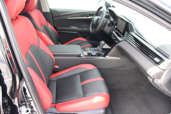 Certified 2025 Toyota Camry LE image 19