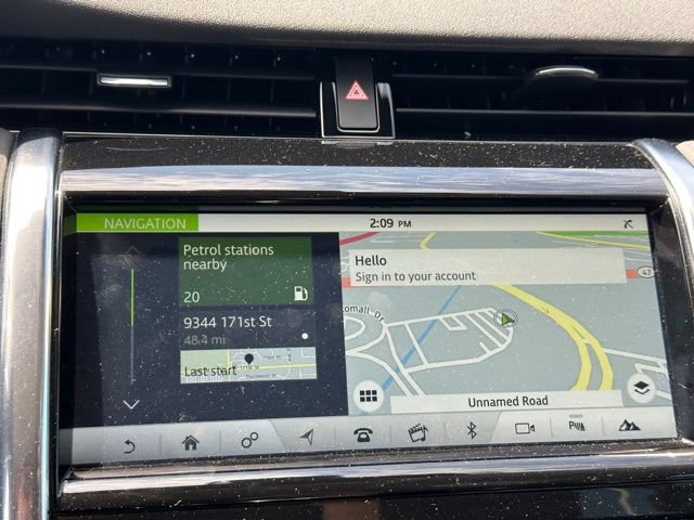 Used 2020 Land Rover Discovery Sport S AWD/4WD image 21