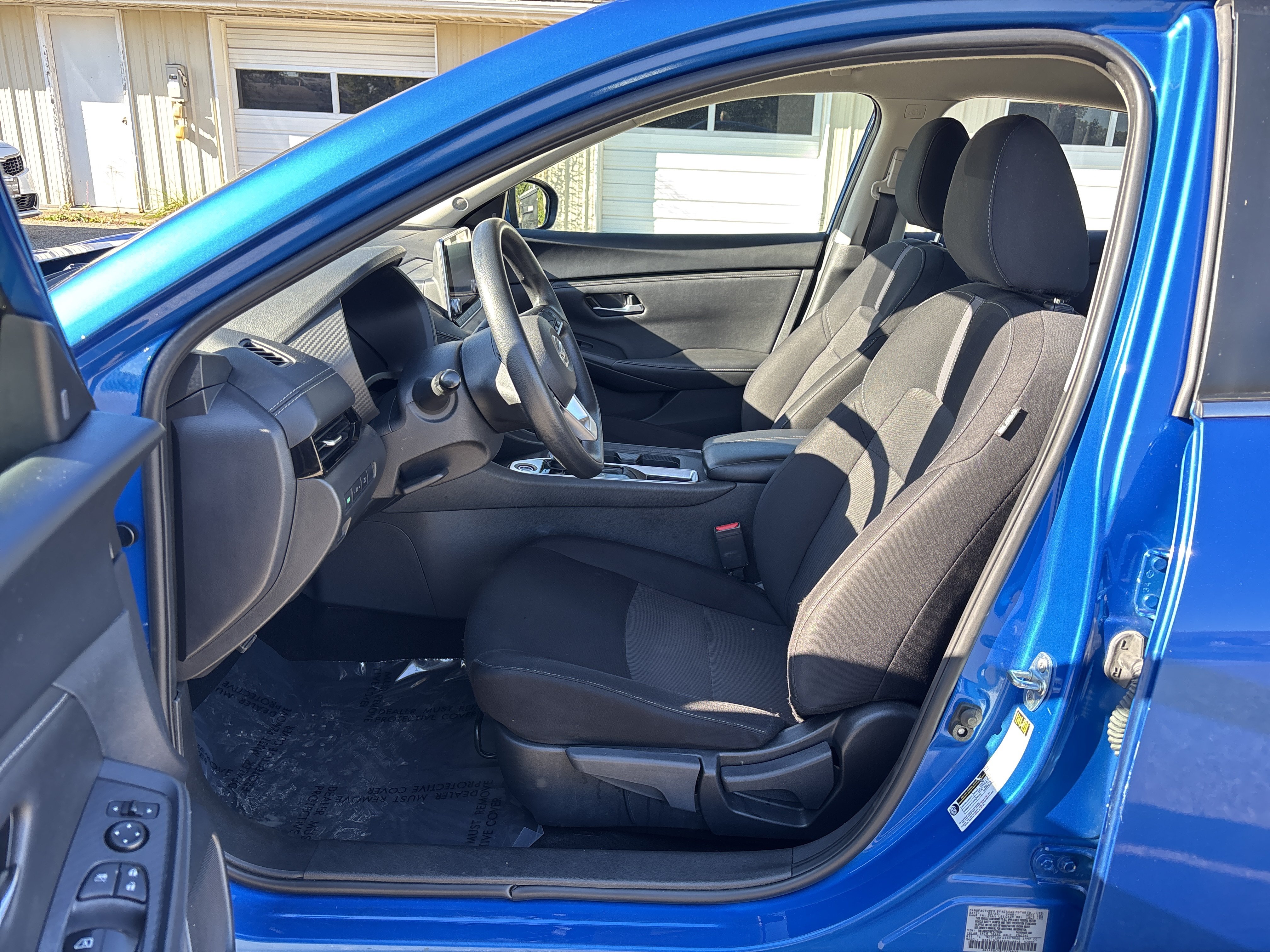Used 2023 Nissan Sentra SV FWD image 15