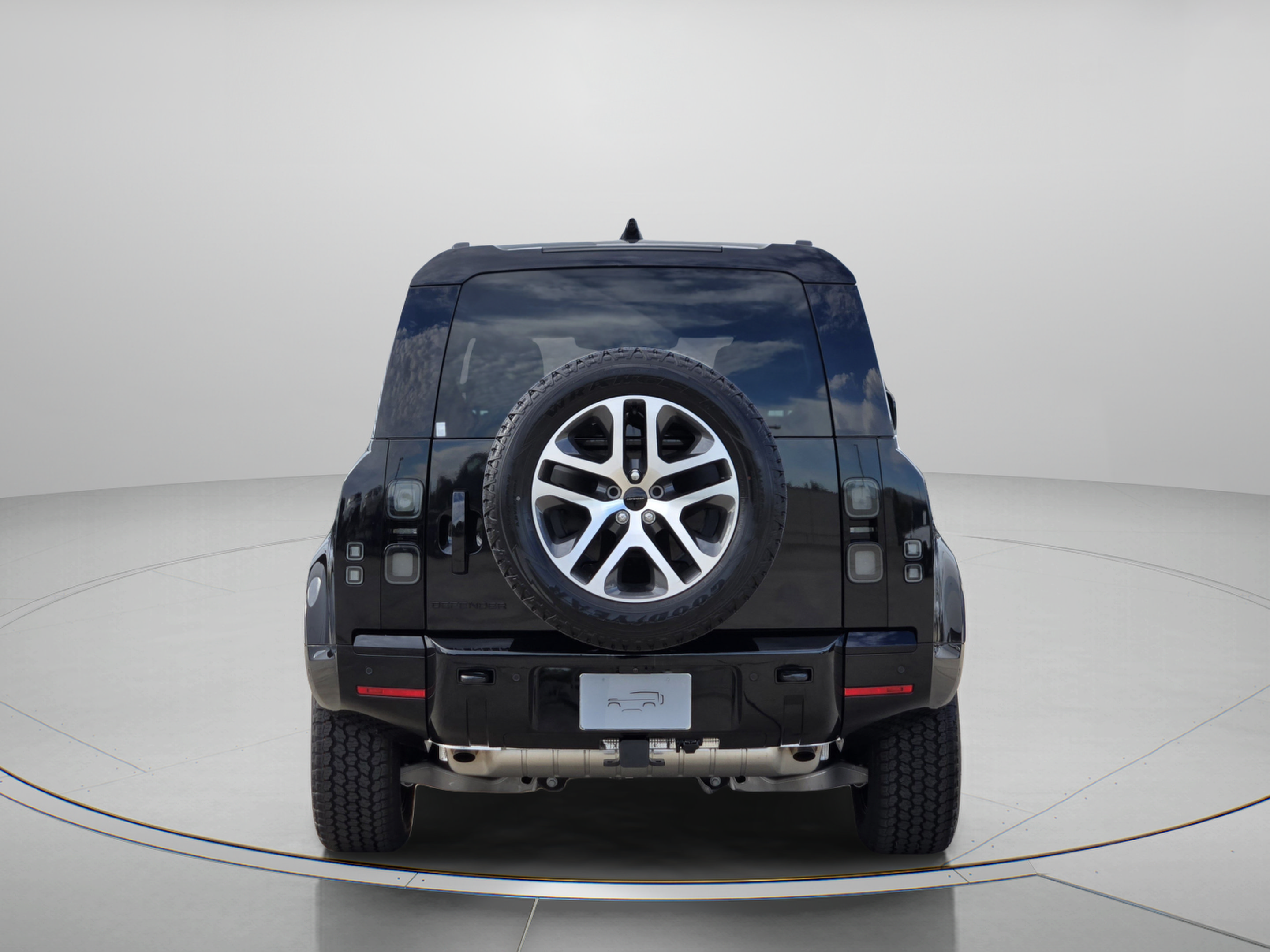 New 2026 Land Rover Defender 110 X-Dynamic SE AWD/4WD image 4