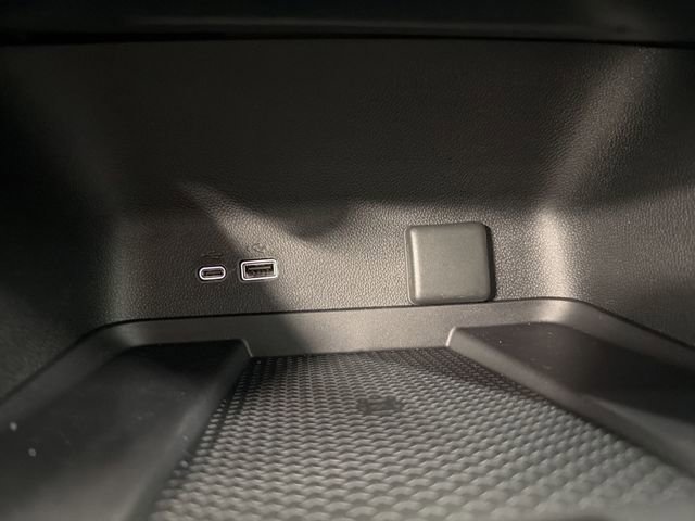 New 2026 Chevrolet Traverse LT w/ Midnight/Sport Edition image 33