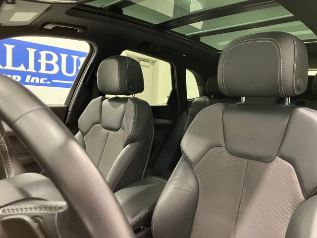 Used 2018 Audi SQ5 Premium Plus AWD/4WD image 25