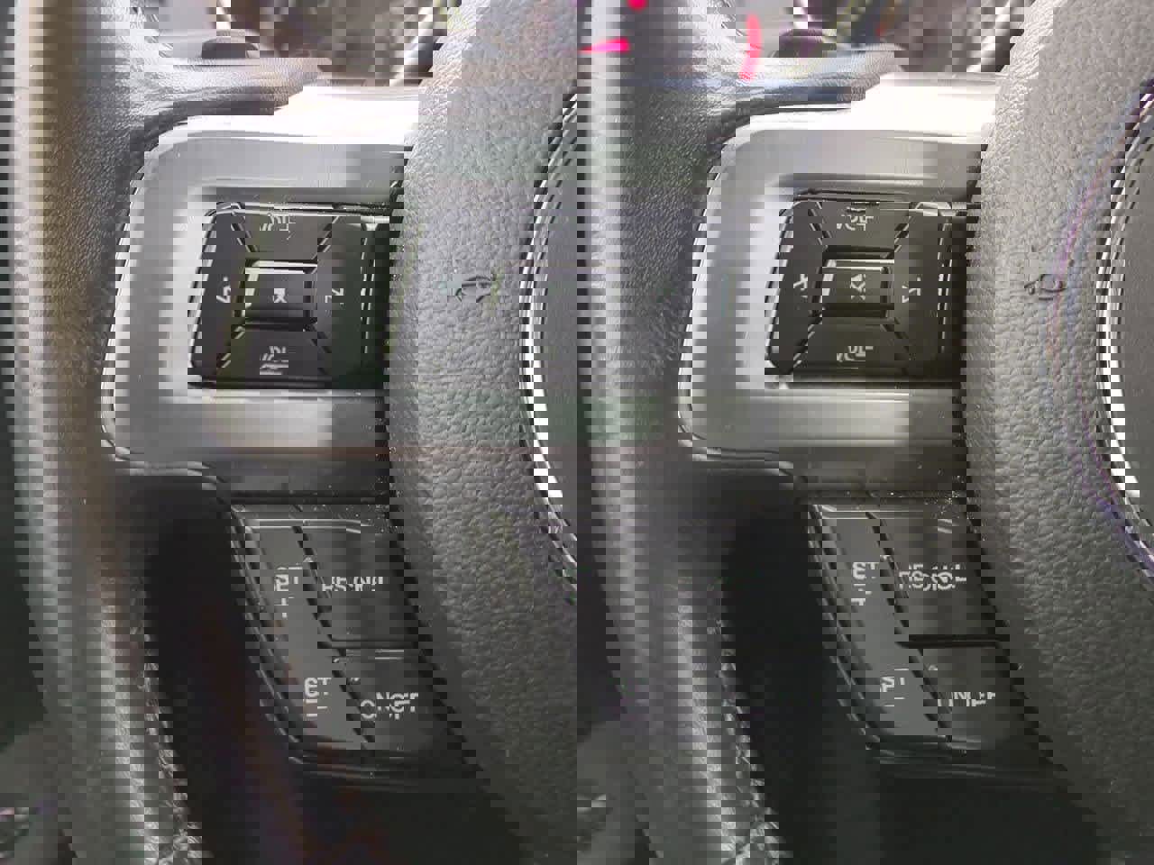 Used 2018 Ford Mustang Coupe image 22