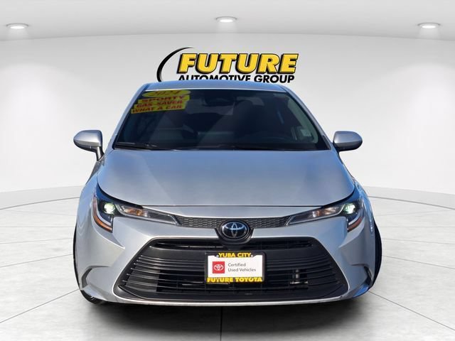 Used 2024 Toyota Corolla LE FWD image 2