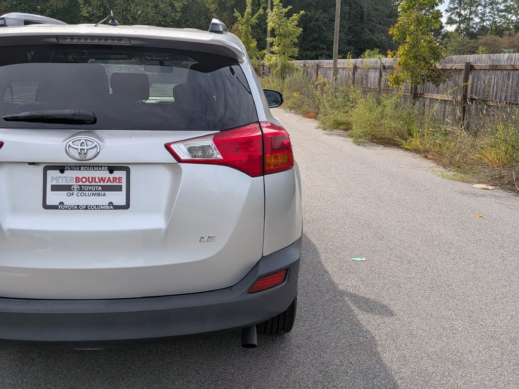 Used 2015 Toyota RAV4 LE FWD image 7